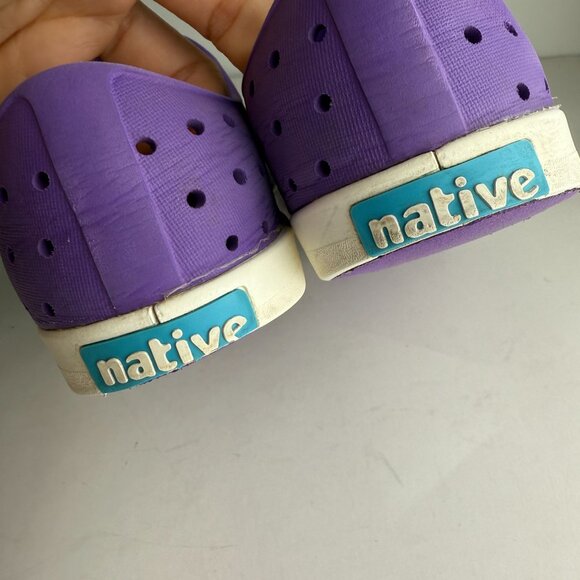 Native Jefferson Slip On Shoe Starfish Purple Shell White Big Kids Size J1 - Picture 3 of 7